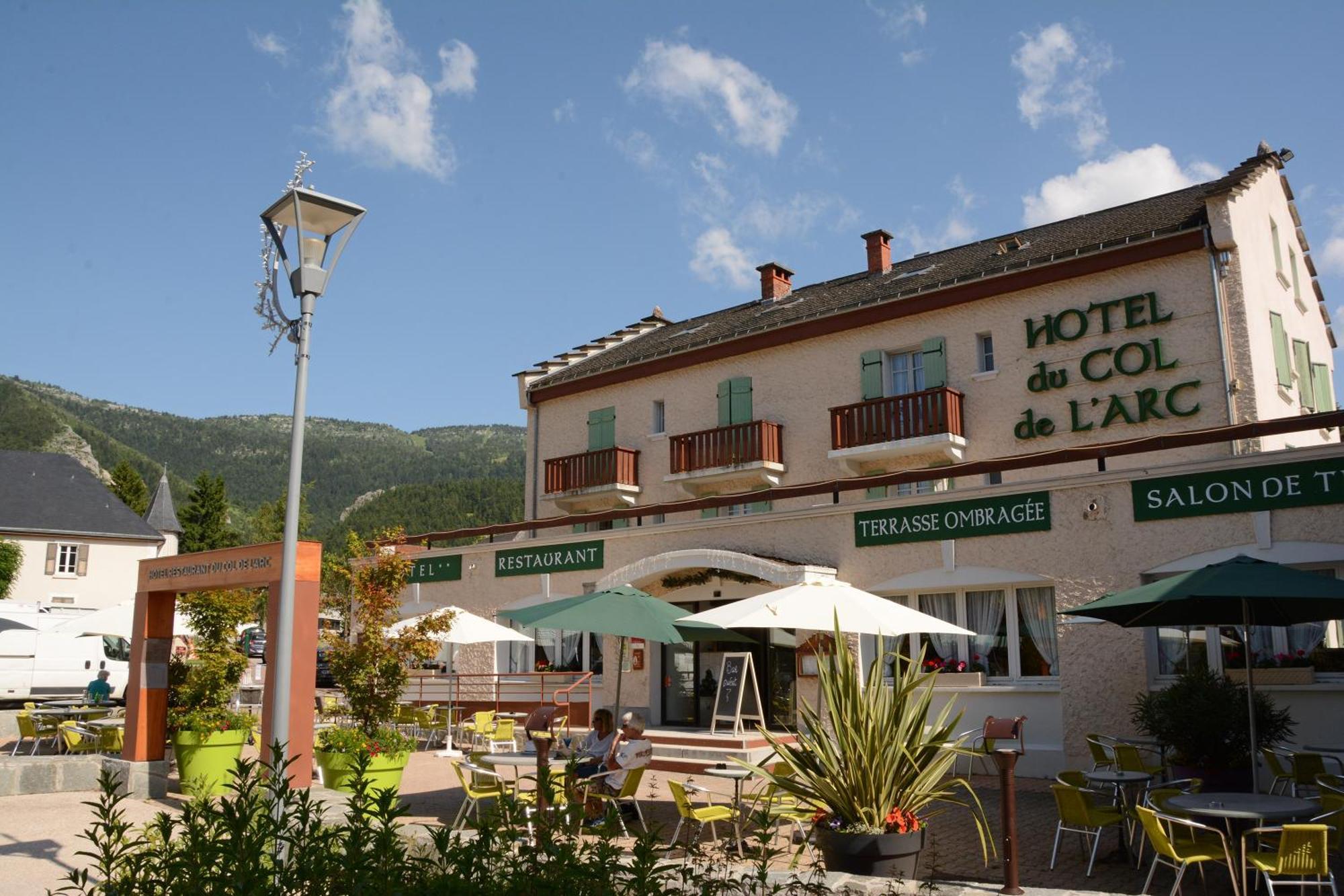 Logis Hotel - Le Col De L'Arc Lans-en-Vercors Exteriér fotografie